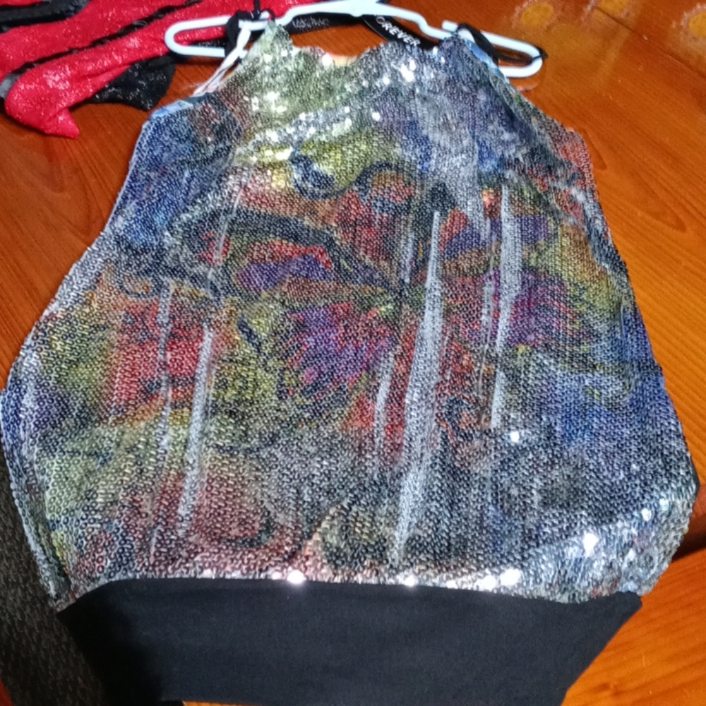 Sequined Butterfly Halter top - Picture 2 of 5